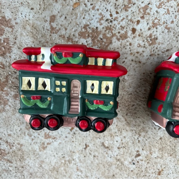 Vtg Christmas Porcelain Train Set 3 Piece Santa Lines Holiday Trim 90s - Picture 5 of 16